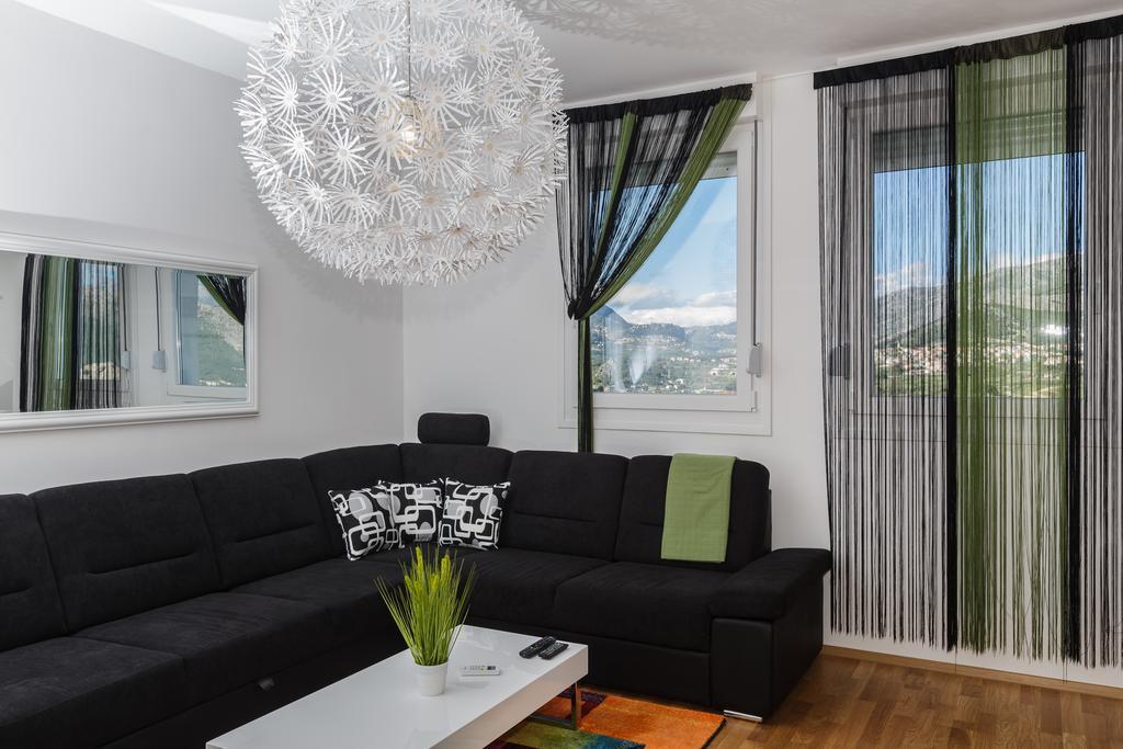 Sky Split Apartment Экстерьер фото